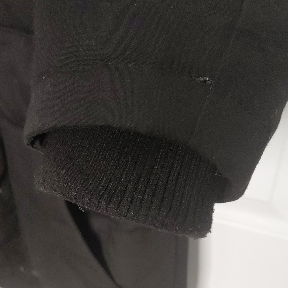 Levi's Black Puffer Jacket - Picture 5 of 9